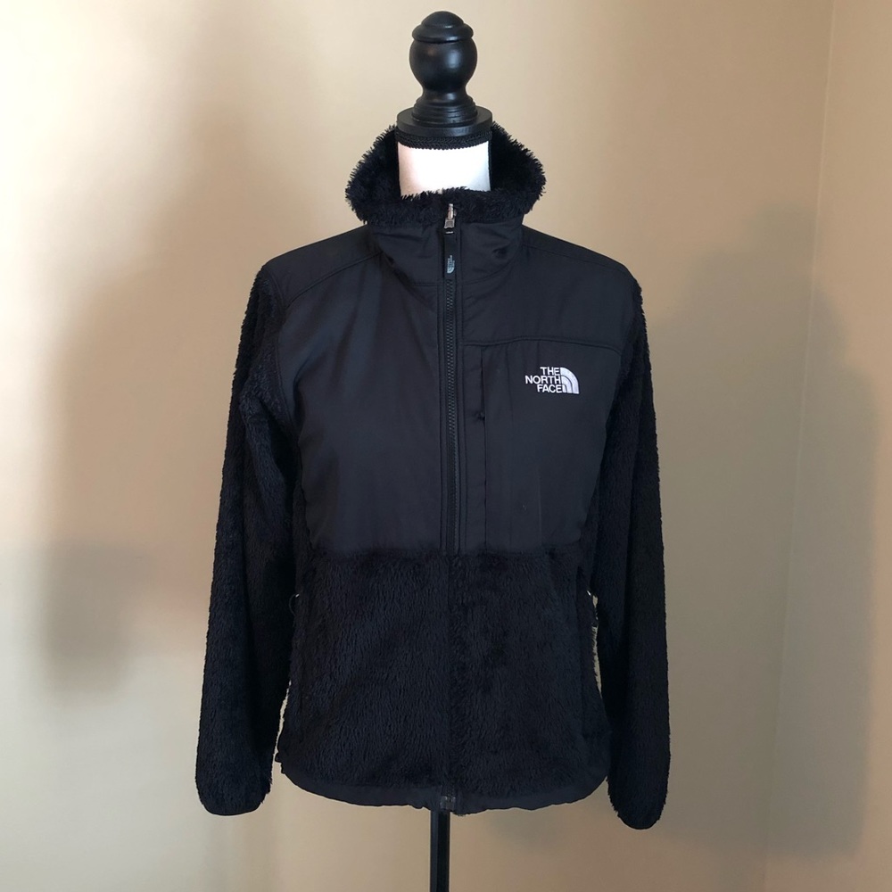 NorthFace Furry Fleece Jacket - Size Small